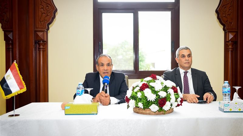 وزير الخارجية