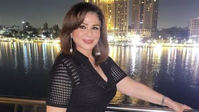 إلهام شاهين تتحدث عن حقيقة مطالبتها بتدريس مسيرتها الفنية في مناهج التعليم