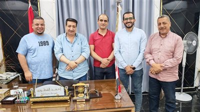 مدير الإدارة الصحية يزور مجلس مدينة طهطا بسوهاج لبحث سبل التعاون المشترك