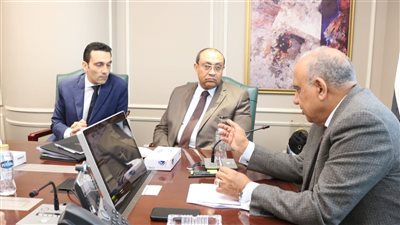  مباحثات وزير الكهرباء مع مسئولي سكاتك النرويجية لتعزيز التعاون وتوطين صناعة البطاريات 