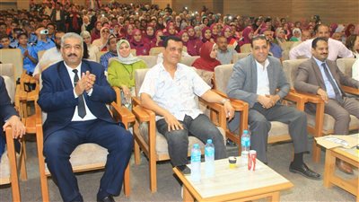 تعليم سوهاج يعقد ندوة تثقيفية للتوعية بالنظام التعليمي الجديد 