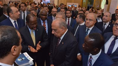 وزير الكهرباء يفتتح معرض صناعة المهمات والمعدات الكهربائية