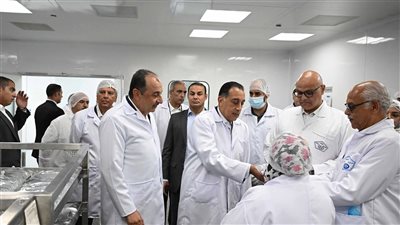 رئيس الوزراء يتفقد مصانع النصر للكيماويات الدوائية بعد تطويرها بالقليوبية اليوم
