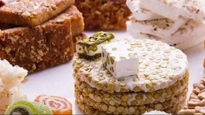 استشاري تغذية: الإفراط في تناول حلاوة المولد يسبب الزهايمر والملبن قنبلة سكر