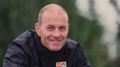 ياس سوروب.. معلومات عن المدرب الدنماركي الذي يحمل فكر أوروبا لقيادة الأهلي