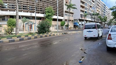 أمطار متوسطة بالإسكندرية وتمركز سيارات الصرف الصحي لمواجهة السيول