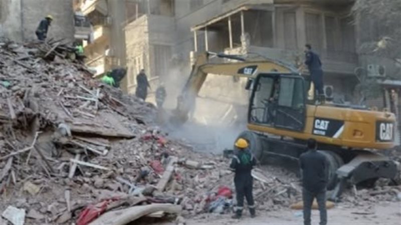 انهيار عقار بالإسكندرية