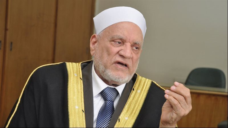 الشيخ أحمد عمر هاشم