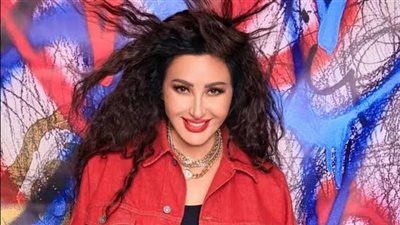 علاقتي بربنا أهم من أي إبرة تجميل.. لطيفة تكشف سر نضارة بشرتها  