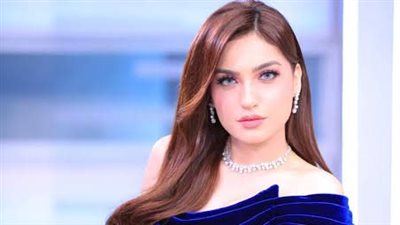 ياسمين عز تشعل الجدل مجددًا بتصريحات جريئة للفتيات: «مش عاوزة تفتيح بشرة.. عاوزة تفتيح مخ»