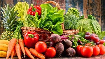 الخضروات والفواكه مفتاحك الطبيعي لنوم عميق وصحي يعزز الراحة ويجدد النشاط