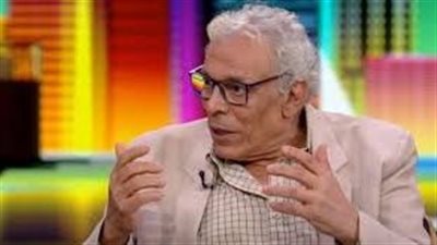 رحيل زوجة الفنان حسن العدل.. لحظات وداع مؤثرة وحزن يملأ العيون