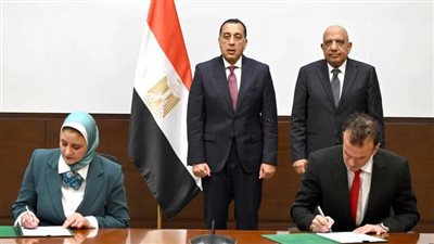 «المصرية لنقل الكهرباء» تتعاون مع «K&K» الإماراتية لتنفيذ مشروع الربط الكهربائي بين مصر وأوروبا