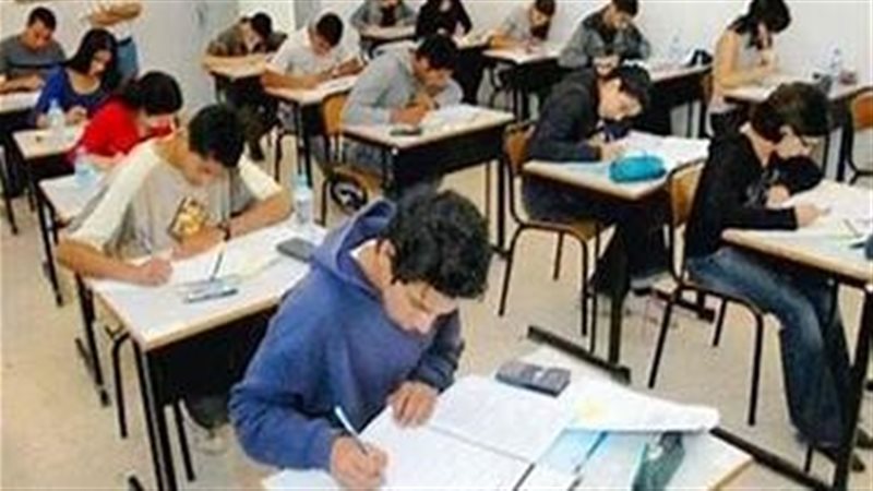 امتحانات النقل الثانوية 