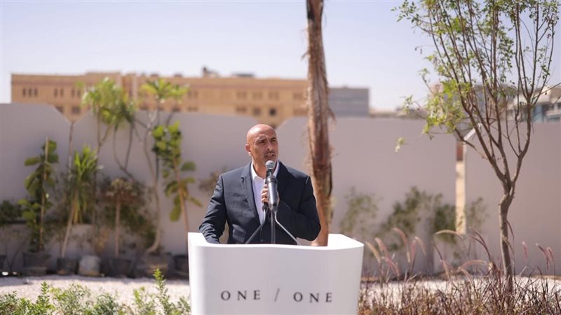 رئيس شركة وان اوف