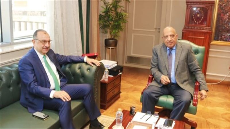 وزيرا الكهرباء وقطاع