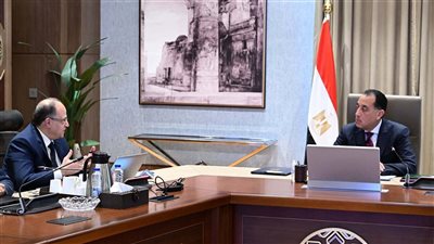 منظومة التتبع الدوائي الجديدة على طاولة مدبولي لضمان سلامة الدواء بمصر