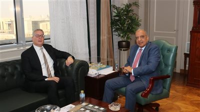 وزيرا الكهرباء والبترول يبحثان خطة توفير الوقود المكافئ لتأمين الشبكة القومية بفصل الصيف 