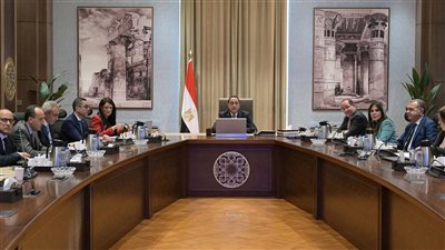 رئيس الوزراء يُتابع التنسيق بين وزارات الاقتصاد لتعزيز الاستقرار ودعم القطاع الخاص