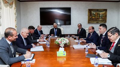 متابعة مكثفة لرئيس المحطات النووية ووفد روساتوم لآخر مستجدات تنفيذ مشروع محطة الضبعة