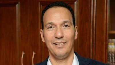 من يكسر الغرور الأمريكى قبل الكارثة؟