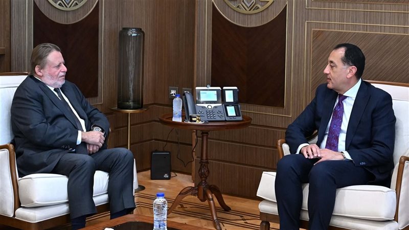 تنسيق بين الحكومة