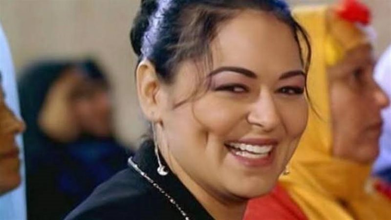 نيفين مندور 