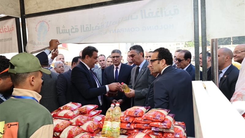 وزير التموين ومحافظ