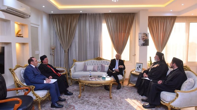 لقاء وزير العمل 