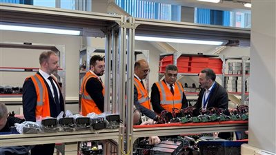 رئيس الجهاز المشرف على مشروعات إنشاء المحطات النووية يزور إحدى شركات روساتوم للتعاون بأنظمة الطاقة