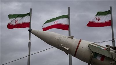 إيران توسّع قائمة أهدافها لتشمل المصالح الأمريكية والإسرائيلية