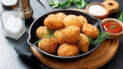 طريقة عمل صينية الكفتة بالبطاطس: وجبة رمضانية شهية وسريعة التحضير