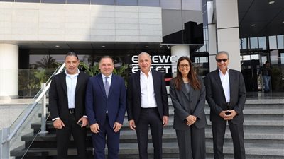 السويدي اليكتريك تتعاون مع IBM لتسريع التحول إلى الذكاء الاصطناعي