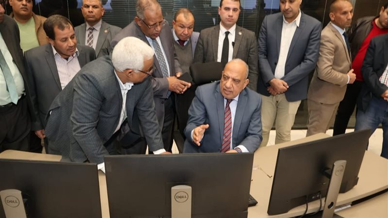 جانب من جولة وزير