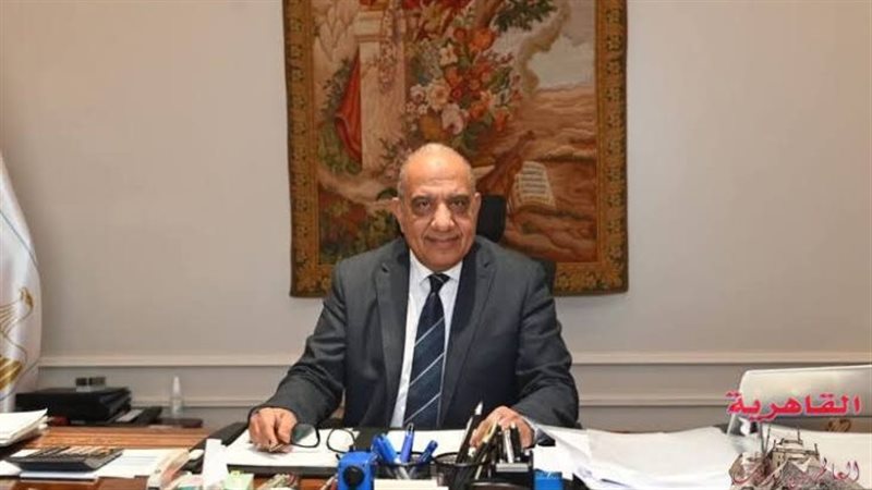 وزير الكهرباء