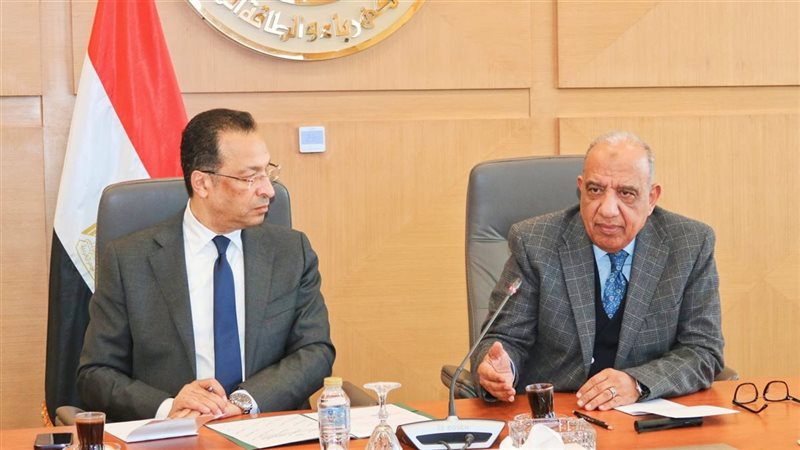 وزيرا الكهرباء والاتصالات