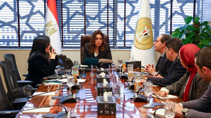 وزيرة التنمية المحلية والبيئة