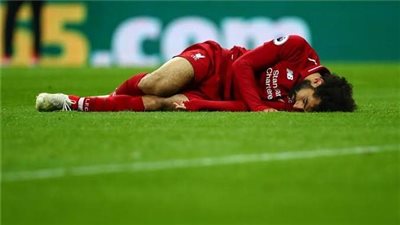 إصابة محمد صلاح تُقلق ليفربول ومنتخب مصر قبل معسكر مايو..والفحوصات تحسم الموقف