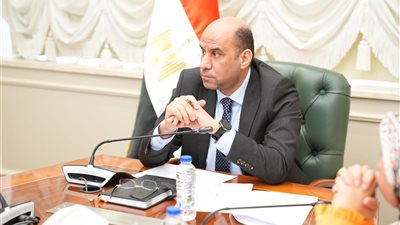 بشرى من وزير العمل لذوي الإعاقة.. فرص عمل وتدريب وتأهيل بالمجان