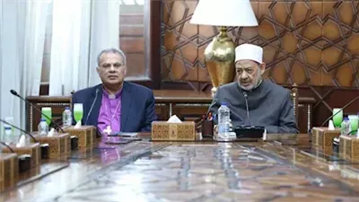 رئيس الطائفة الإنجيلية يهنئ شيخ الأزهر بعيد الأضحى ويؤكد: الإمام الأكبر رمز للسلام والتعايش