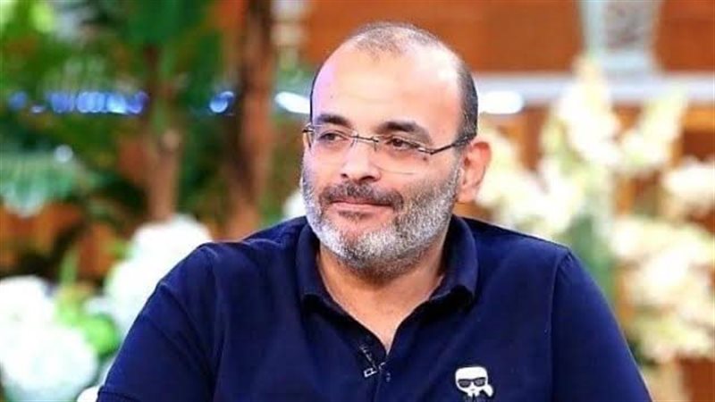 ايمن بهجت قمر 