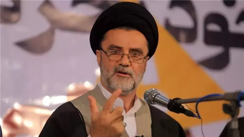 محمود نبويان 