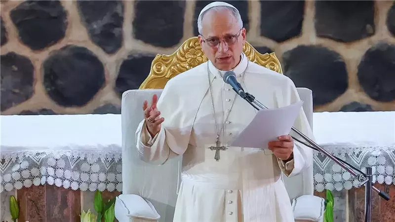 بابا الفاتيكان 