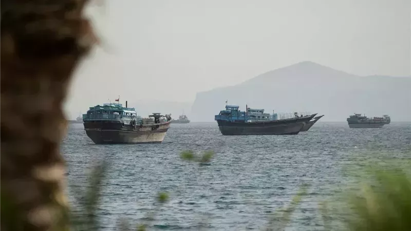 سلطنة عمان 