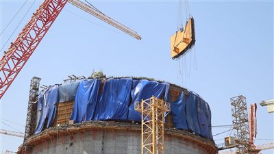 بدء تركيب المستوى الخامس من وعاء الاحتواء الداخلي لمبنى مفاعل الوحدة الأولى بمحطة الضبعة