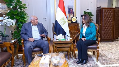 8 ملفات هامة علي طاولة وزيرة التنمية المحلية ومحافظ مطروح.. تعرف عليهم