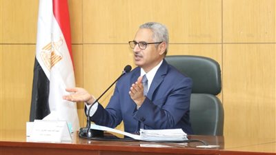 محافظ بني سويف يبحث مع لجنة «الإسكان» رفع كفاءة المرافق ببياض العرب
