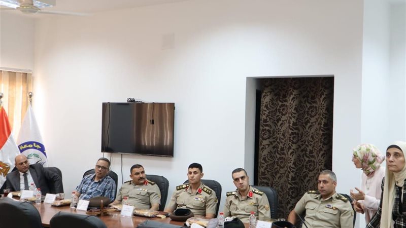 وفد رفيع من الفنية العسكرية فى زيارة جامعة بنى سويف