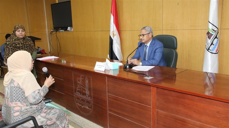 لقاء المحافظ بالمواطنين