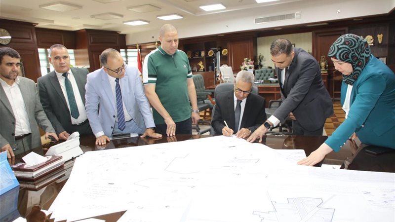 المحافظ يعتمد المخطط